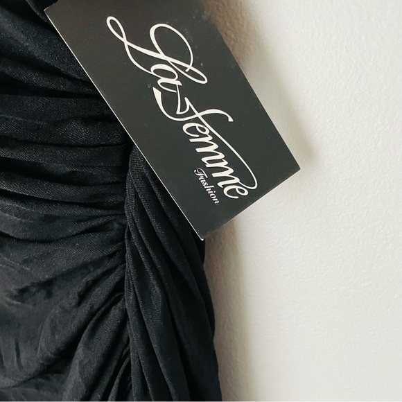 LA FEMME NWT Black Strapless Ruched Gown - Picture 8 of 15